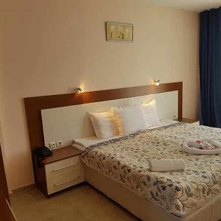 Aqua Dolphin Hotell Ravda