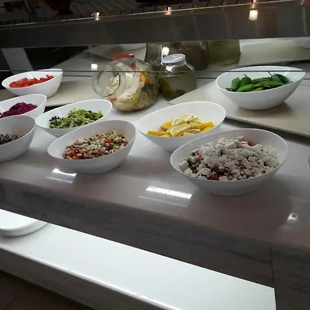 Aqua Dolphin 3* 拉夫达