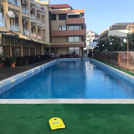 Hotell Aqua Dolphin 3*