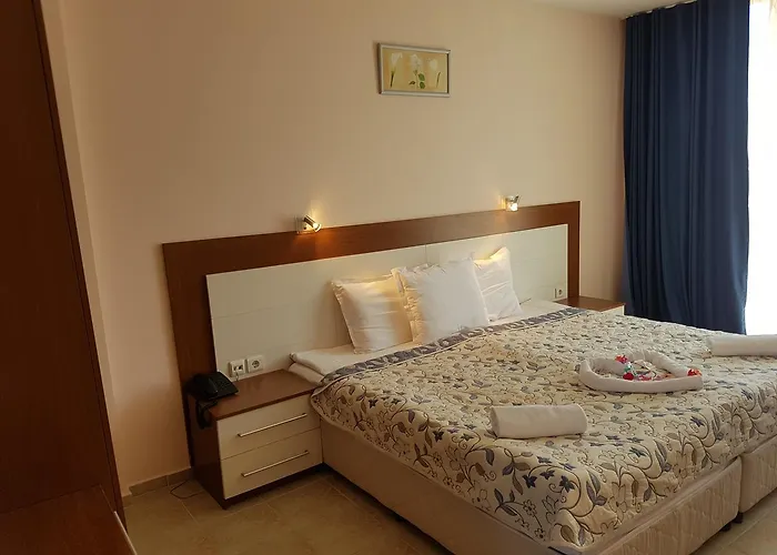 Aqua Dolphin Hotel Ravda