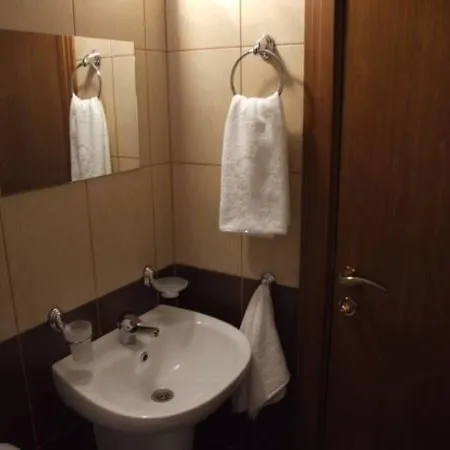 Хотел Aqua Dolphin 3*